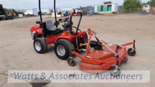 MCCORMICK G30R 4wd forward/reverse drive tractor c/w ZAPPATOR SGG 6ft grass cutting deck, 3 point linkage, pto, 2 spool valves, hydraulic top link, (s/n DM30X06527) (2 x operator manuals in office)