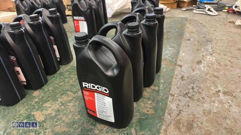 4 x bottles of RIGID cutting oil | Day 2 Carlton Timed Sale (Main ...