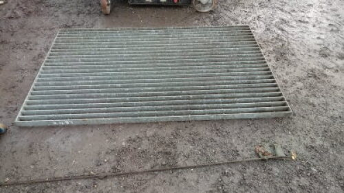 Galvanised drain/drip grid