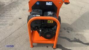 2019 TIMBERWOLF TW13/75G Honda petrol chipper (s/n 132023) - 9