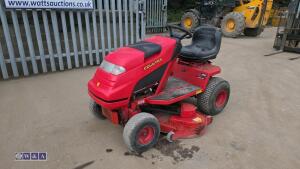 COUNTAX C800HE petrol hydrostatic ride on mower (s/n B6930660)