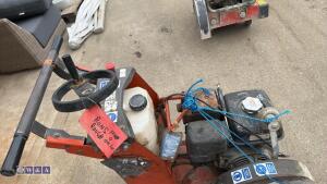 HUSQVARNA FS400LV petrol road saw c/w dust suppression bottle (3416272) - 5