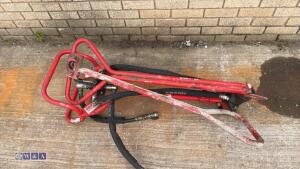 Quantity of hydraulic striker roller handles (197) (97) (066)
