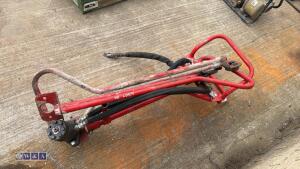 Quantity of hydraulic striker roller handles (197) (97) (066) - 3