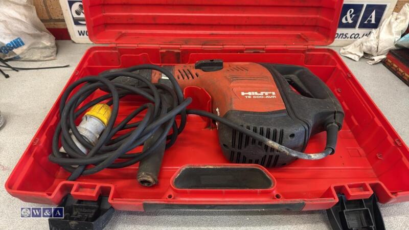 HILTI TE500-AVR 110v breaker c/w case (3226271)