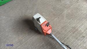 STIHL FS44 petrol strimmer - 4