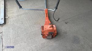 HUSQVARNA 240R petrol strimmer - 2