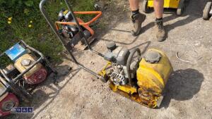 WACKER NEUSON VP1030 petrol compaction plate (3291952)