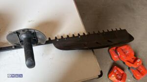 HUSQVARNA 226 petrol hedge cutter - 5