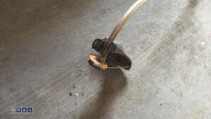 MCCULLOCH petrol strimmer - 3