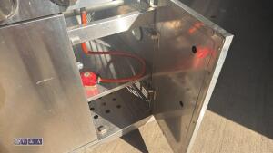 Stainless steel gas BBQ - 9