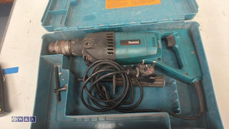MAKITA 240v diamond core drill (32)