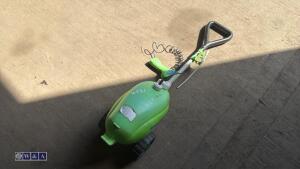 LAWN & GARDEN POWER CADDY battery powered weed killer - 2