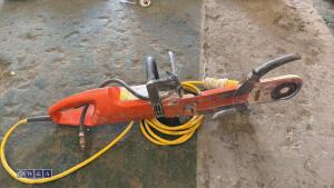 HUSQVARNA 110v stone saw - 4