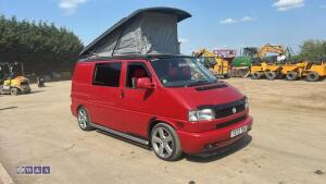1999 VOLKSWAGEN TRANSPORTER campervan c/w diesel night heater, fridge, gas hob, sink, mains hook up, front passenger seat swivel chair, pop up roof rack & roll bed (T672 TWX)(MoT 31st May 2027)(V5, MoT & folder of history in office) - 6