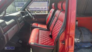 1999 VOLKSWAGEN TRANSPORTER campervan c/w diesel night heater, fridge, gas hob, sink, mains hook up, front passenger seat swivel chair, pop up roof rack & roll bed (T672 TWX)(MoT 31st May 2027)(V5, MoT & folder of history in office) - 25