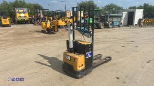 2015 CATERPILLAR NPP20N2 battery pallet truck c/w charger (s/n RTB03A) - 4