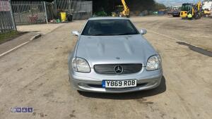 2001 MERCEDES-BENZ SLK200 KOMPRESSOR 6-speed manual petrol convertible car, full leather (Y869 RDB)(V5 in office) - 8