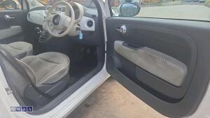 2010 FIAT 500 LOUNGE 5-speed manual petrol 3-door hatchback car (GY10 UPK)(V5 in office) - 16