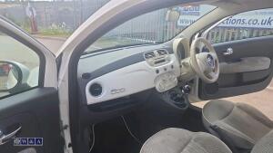 2010 FIAT 500 LOUNGE 5-speed manual petrol 3-door hatchback car (GY10 UPK)(V5 in office) - 24