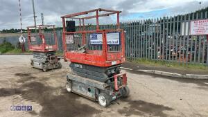 2011 SKYJACK SJ111 3219 battery driven scissor lift (s/n 22026493) - 13
