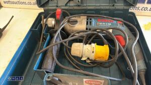 BOSCH GSB21-RE 110v drill c/w case - 3