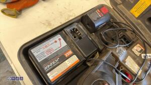 MAX RB650 rebar tier c/w accessories & case - 4