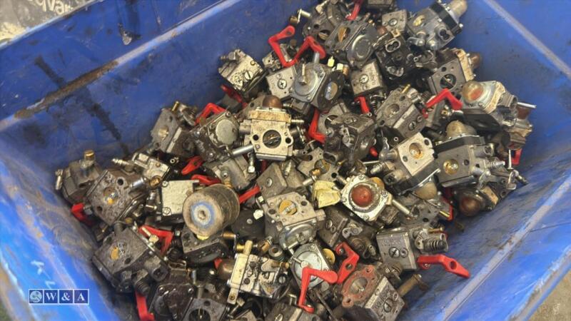 Box of WACKER NEUSON BH55 carburettors