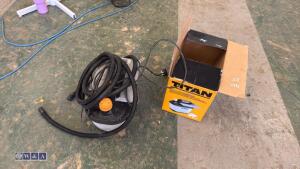 TITAN 240v wallpaper steamer - 4