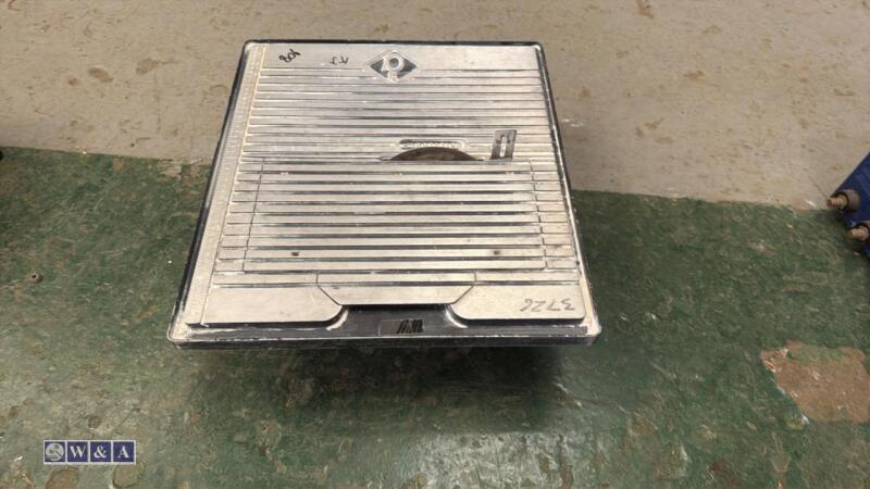 VIRTEX tile saw