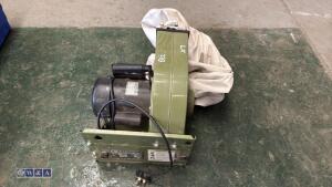 A-Z-5 EXTRAVAC 240v dust extractor c/w hose & collection bag
