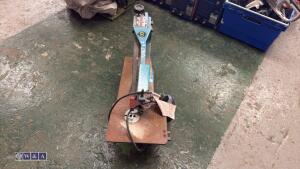CLARKE 18'' 240v scroll saw - 2
