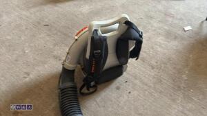 STIHL BR550 petrol back pack blower - 5