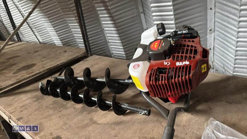 NEILSEN petrol post hole borer c/w 2 x auger flights