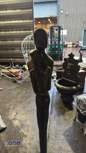 'Lovers' ornament (approx 1.8m) (bronze colour)