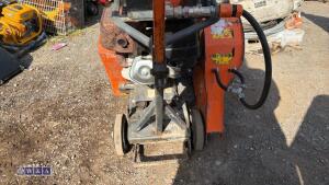 BELLE DUO petrol road saw c/w dust suppression bottle - 5