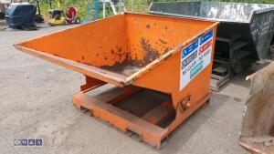 Forklift tipping skip - 3