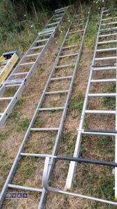 Metal scaffold ladder - 2