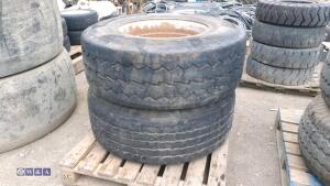 2 x SUPER SINGLE wheeks (385/65R 22.5)