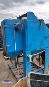 AIRBLAST sandblasting cabinet - 2