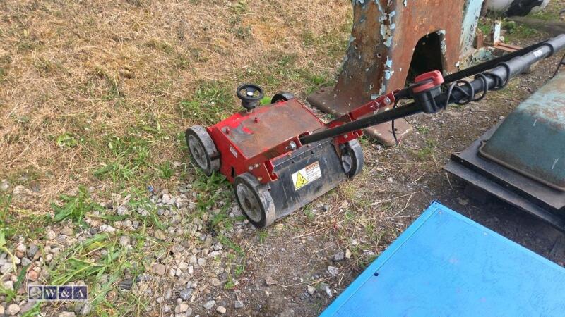 Scarifier spares