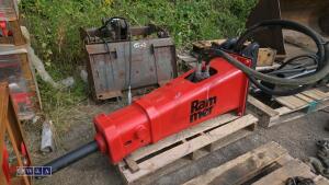 RAMMER hydraulic machine breaker c/w lines - 2