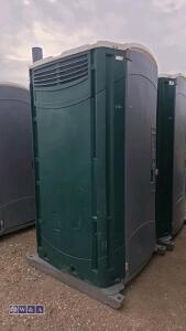 Portable toilet