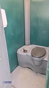 Portable toilet - 3