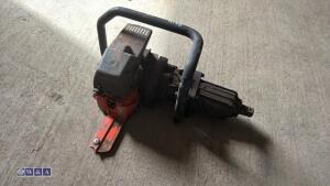 Petrol impact wrench - 4