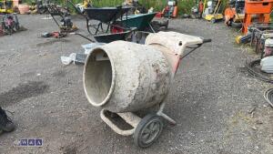 BELLE MINIMIX 150 240v cement mixer