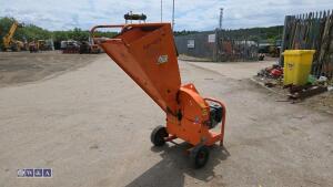 2016 TIMBERWOLF TW13/75G Honda petrol chipper - 5