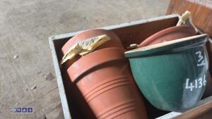 Various sized clay plant pots - 3