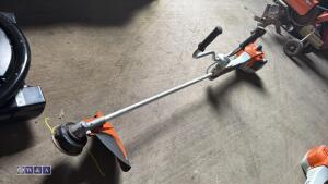 STIHL FS410 petrol strimmer (2033Z4736) - 4