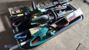 Box of hedge trimmers - 5